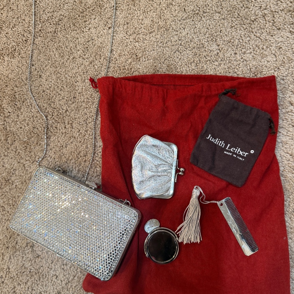 Judith Lieber slim slide clutch